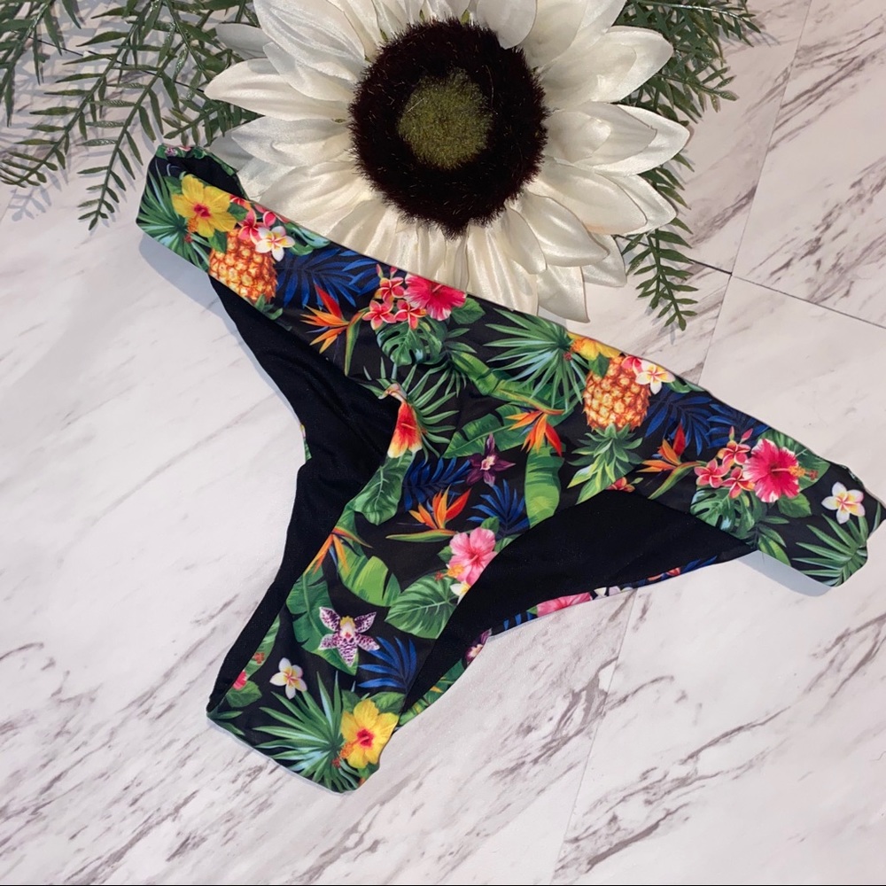 🌴👙☀️Tropical print bikini bottom